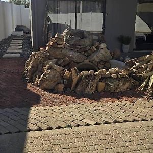 Nj Sky Guesthouse & Boutique Windhoek